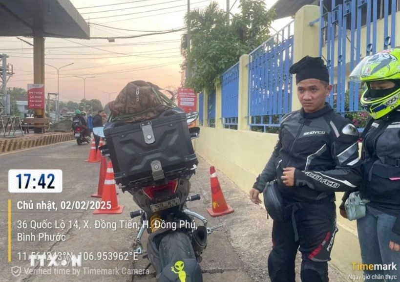 Moto 140 km/h Binh Phuoc anh 2