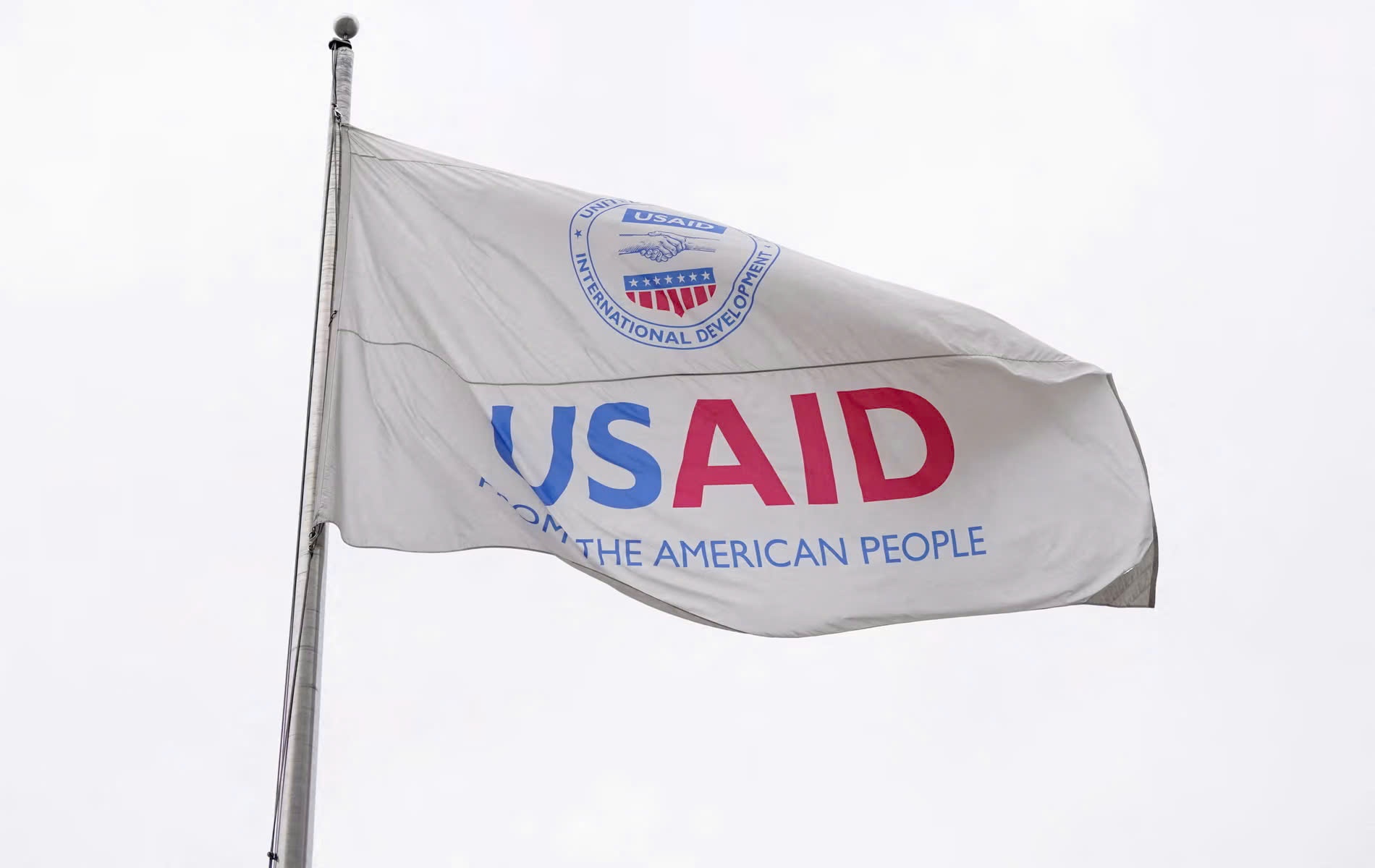 Donald Trump dong cua USAID anh 2